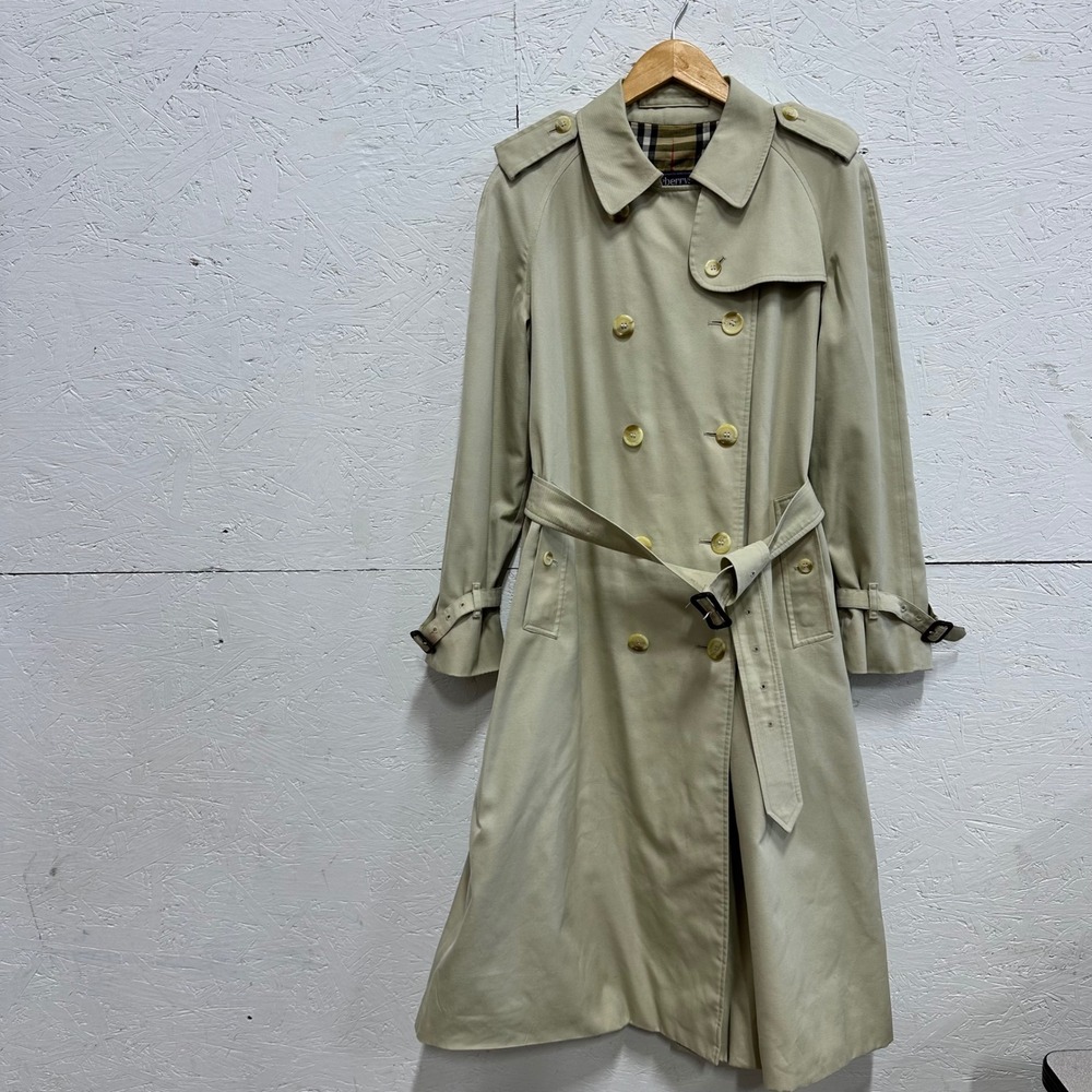 Burberrys 14R Vintage Trench Coat Beige Double Breasted Nova Check England